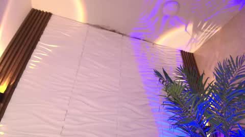 Snapshot of kimberly_gonzalez1 chatting on 7, 11, 2025 kimberly gonzalez online show from 7, 11, 2025