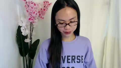 Snapshot of kimberly_tart chatting on 13, 5, 2026 Kimberly online show from 13, 5, 2026