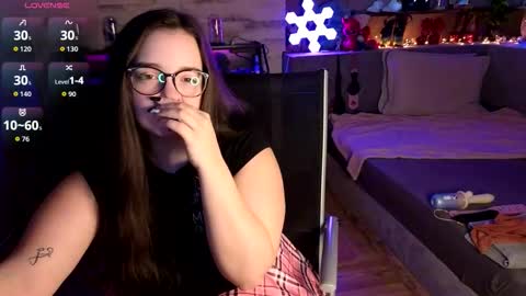 Snapshot of kimberlycaprice chatting on 5, 2, 2026 kimberlycaprice online show from 5, 2, 2026