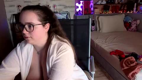 Snapshot of kimberlycaprice chatting on 19, 3, 2026 kimberlycaprice online show from 19, 3, 2026