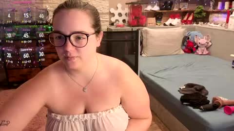 Snapshot of kimberlycaprice chatting on 10, 5, 2026 kimberlycaprice online show from 10, 5, 2026