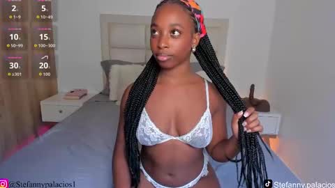 Snapshot of kimberlylenox chatting on 23, 9, 2025 Queen Kim online show from 23, 9, 2025