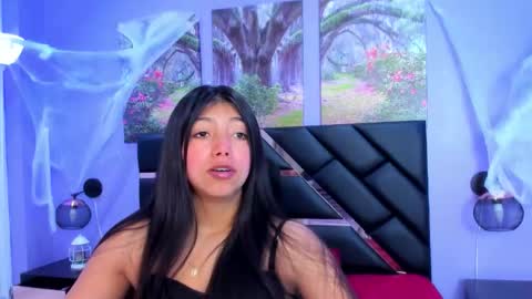 Kimberly Villalobos online show from 6, 11, 2025