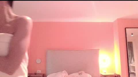 Snapshot of kimdiamondz chatting on 14, 1, 2026 Kim online show from 14, 1, 2026