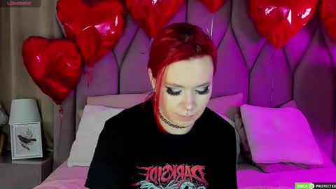 Snapshot of kimforman chatting on 24, 2, 2025 KimForman online show from 24, 2, 2025