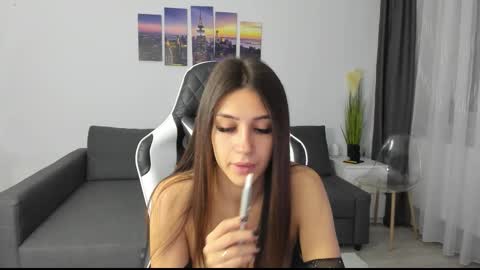 Snapshot of kimi_ivy chatting on 26, 10, 2025 kimi_ivy online show from 26, 10, 2025