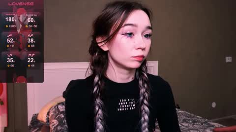 Snapshot of kimiko_luv chatting on 18, 10, 2025 Kimiko online show from 18, 10, 2025