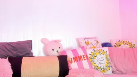 Snapshot of kimkardassiann chatting on 20, 5, 2026 Natalie online show from 20, 5, 2026