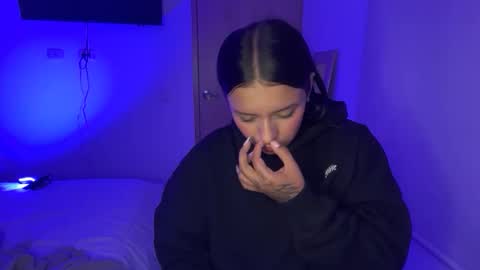 kimmi online show from 21, 4, 2026