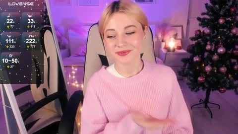 Snapshot of kimmie_shine chatting on 26, 12, 2024 Your Kimmie follow me online show from 26, 12, 2024