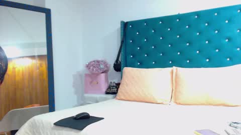 Kim online show from 17, 12, 2025