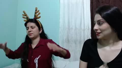 Kim and Zuka online show from 17, 12, 2025