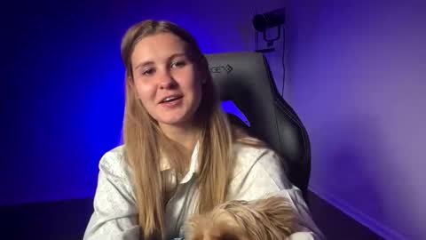 kinci06 online show from 5, 3, 2025