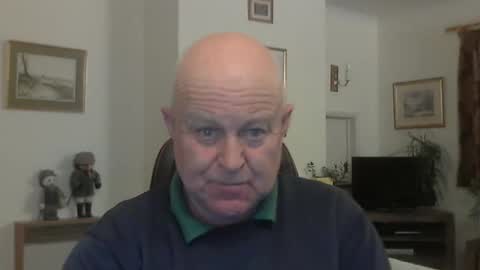 kindahairy4u online show from 11, 11, 2025