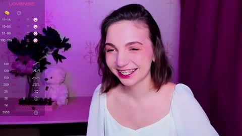 Hazel online show from 14, 3, 2026