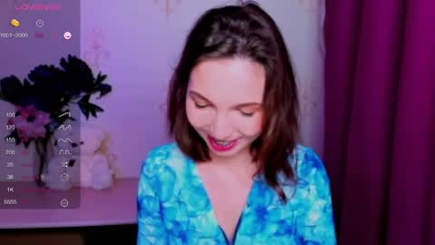 Hazel online show from 4, 6, 2026