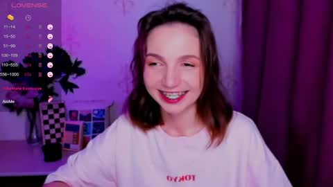 Hazel online show from 30, 6, 2026
