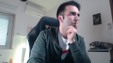 Snapshot of king7045 chatting on 11, 3, 2025 king7045 online show from 11, 3, 2025