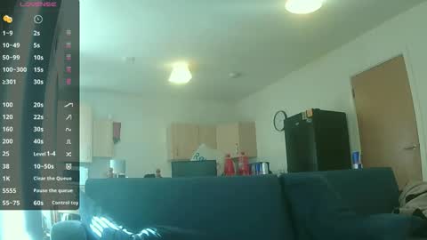 Snapshot of king_asa chatting on 10, 4, 2026 Aidan online show from 10, 4, 2026