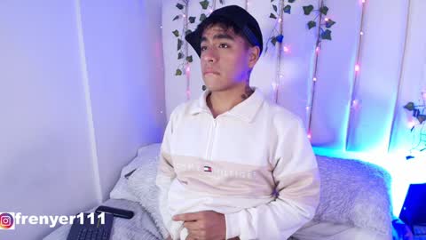 Snapshot of king_azahell chatting on 9, 1, 2025 king help me reach 100 likes online show from 9, 1, 2025