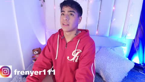 Snapshot of king_azahell chatting on 24, 1, 2025 king help me reach 100 likes online show from 24, 1, 2025