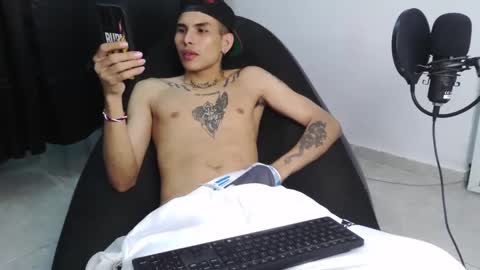 Snapshot of king_bryan19 chatting on 26, 2, 2025 bryan online show from 26, 2, 2025