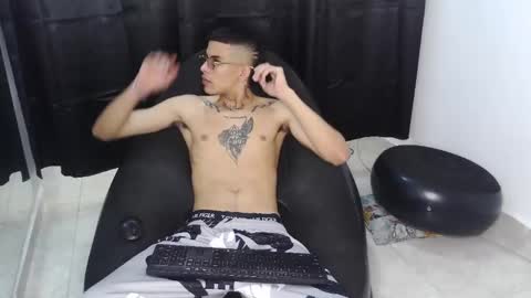 Snapshot of king_bryan19 chatting on 9, 3, 2025 bryan online show from 9, 3, 2025