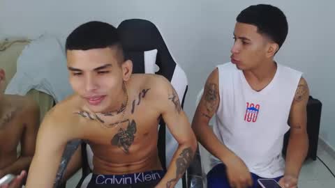 Snapshot of king_bryan19 chatting on 19, 9, 2025 bryan online show from 19, 9, 2025