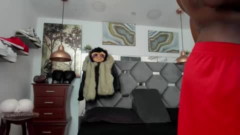 Snapshot of king_fitt_ chatting on 18, 11, 2025 HOT MEN BLACK online show from 18, 11, 2025