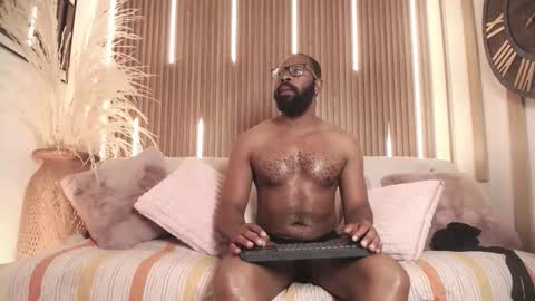 Malik  online show from 26, 9, 2025