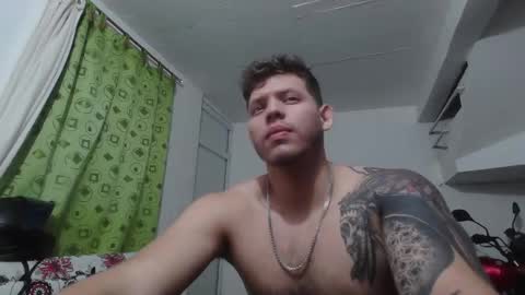 Snapshot of king_russo chatting on 9, 10, 2025 king_russo online show from 9, 10, 2025