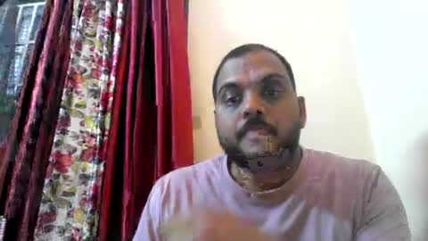 kingalpines1 online show from 8, 7, 2026