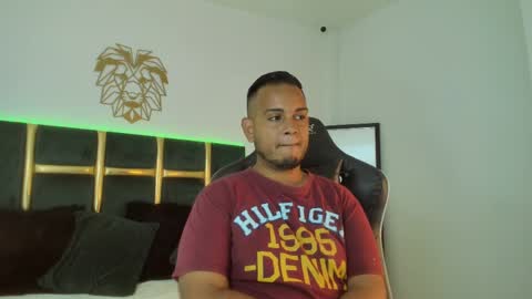 Snapshot of kingg_jay chatting on 8, 6, 2026 kingg_jay online show from 8, 6, 2026