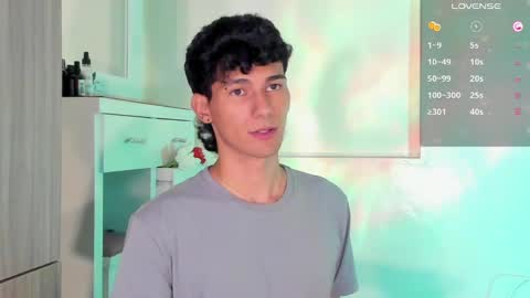  A L E X  online show from 18, 2, 2025