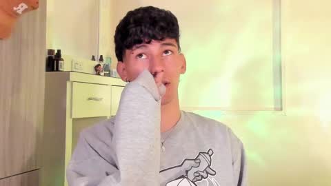  A L E X  online show from 21, 2, 2025