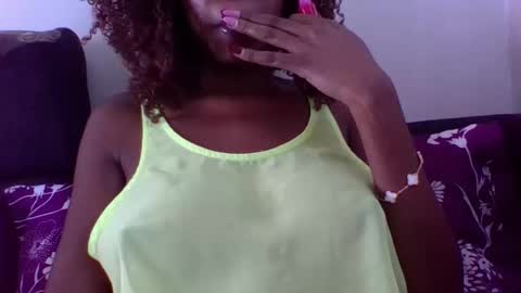 Snapshot of kingrena chatting on 20, 11, 2025 Rena-sexy online show from 20, 11, 2025