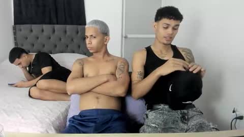 DOMINANT ALPHA KINGS online show from 30, 11, 2025