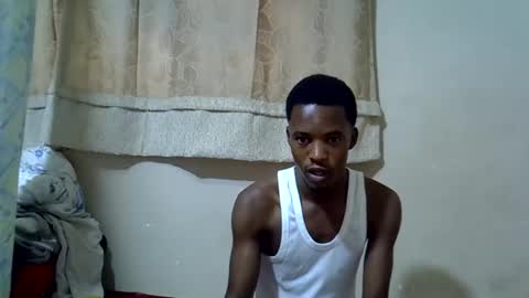 Snapshot of kingsleeee chatting on 7, 6, 2026 kingsleeee online show from 7, 6, 2026