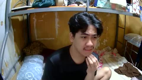 Snapshot of kingsucker2069 chatting on 15, 11, 2025 Ruru online show from 15, 11, 2025