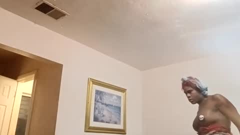 Snapshot of kingzoe1989 chatting on 18, 11, 2025 kingzoe1989 online show from 18, 11, 2025