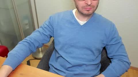 Snapshot of kinksubbydubby chatting on 3, 12, 2025 kinksubbydubby online show from 3, 12, 2025