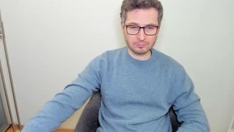 Snapshot of kinksubbydubby chatting on 12, 1, 2026 kinksubbydubby online show from 12, 1, 2026