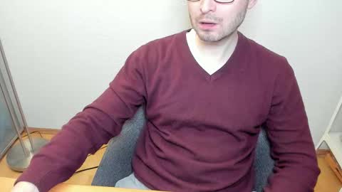 Snapshot of kinksubbydubby chatting on 24, 2, 2026 kinksubbydubby online show from 24, 2, 2026