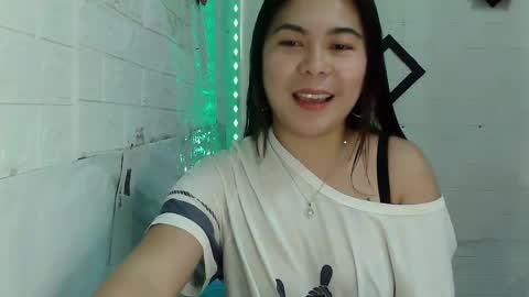 Snapshot of kinky_gurl69 chatting on 5, 12, 2024 mary online show from 5, 12, 2024