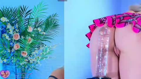    online show from 10, 9, 2025