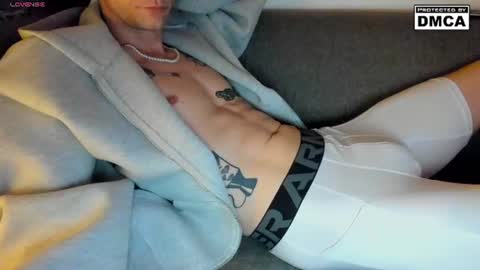 Snapshot of kinky_spidey chatting on 14, 6, 2026 kinky_spidey online show from 14, 6, 2026