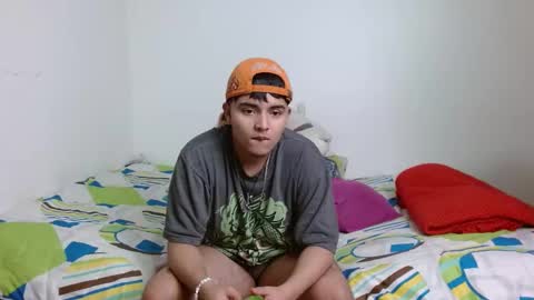 Snapshot of kinkybabies_ chatting on 28, 1, 2025 Mercury online show from 28, 1, 2025