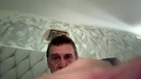Snapshot of kinkycouple7818 chatting on 2, 10, 2025 kinkycouple7818 online show from 2, 10, 2025