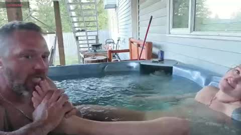 Kinkycouple online show from 9, 8, 2026