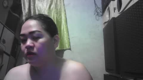 Snapshot of kinkyhotcumm chatting on 12, 11, 2025 KAREN online show from 12, 11, 2025